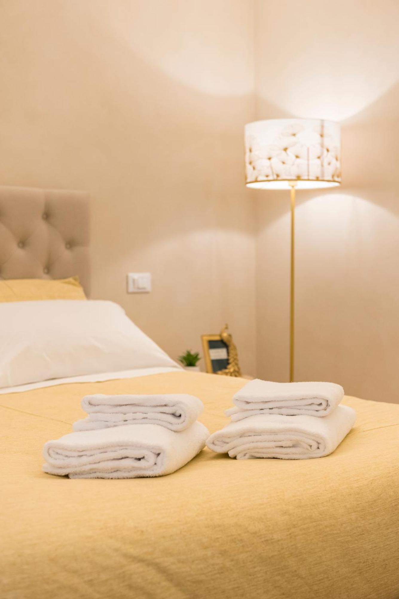 Apartment Golden Chic - Citta Alta